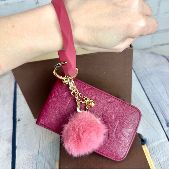 Louis Vuitton empreinte Monogram leather wristlet pouch with keychain - Picture 11 of 14